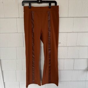Elaine Kim Anita Ankle Pants in Brick size Medium NWT NEW